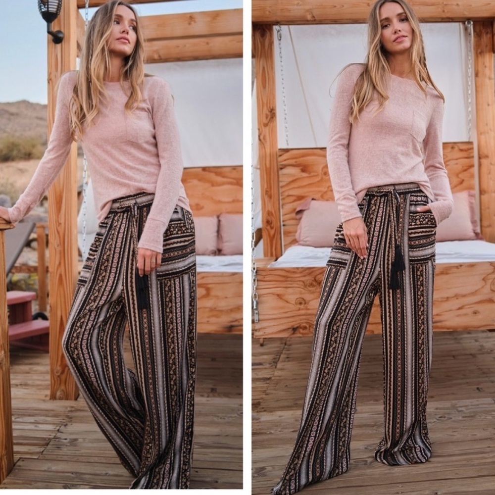 Fabulous Boho Floral Print Wide Leg Pants With Front Tie & Pockets